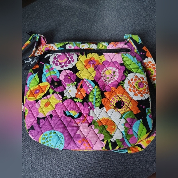 Vera Bradley Crossbody - Picture 5 of 6